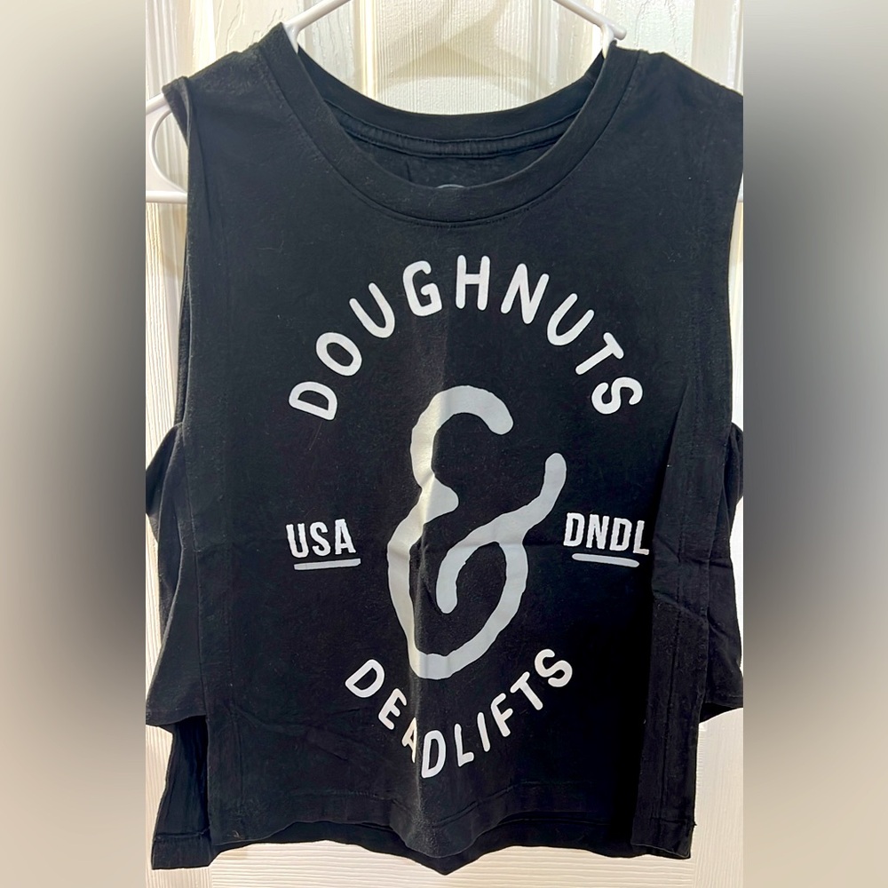 Black Doughnuts & deadlifts crop top. Sizes small.